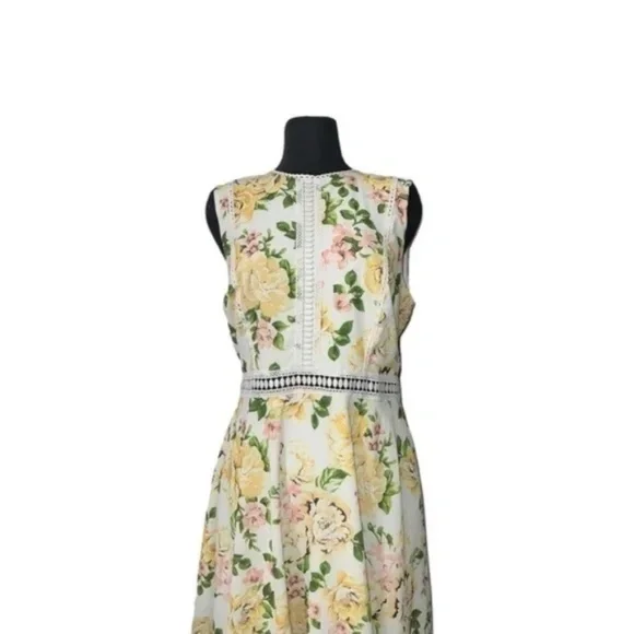 Disney Princess Belle Inspired Skater Floral Dress Juniors Size XL Yellow - Picture 2 of 8